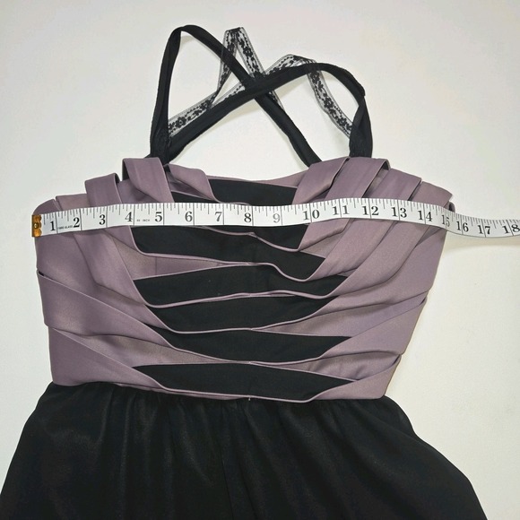 BCBGeneration Cocktail Dress Black Mauve Pleated Bodice Cross Strap Avant Size 4 - Picture 2 of 8